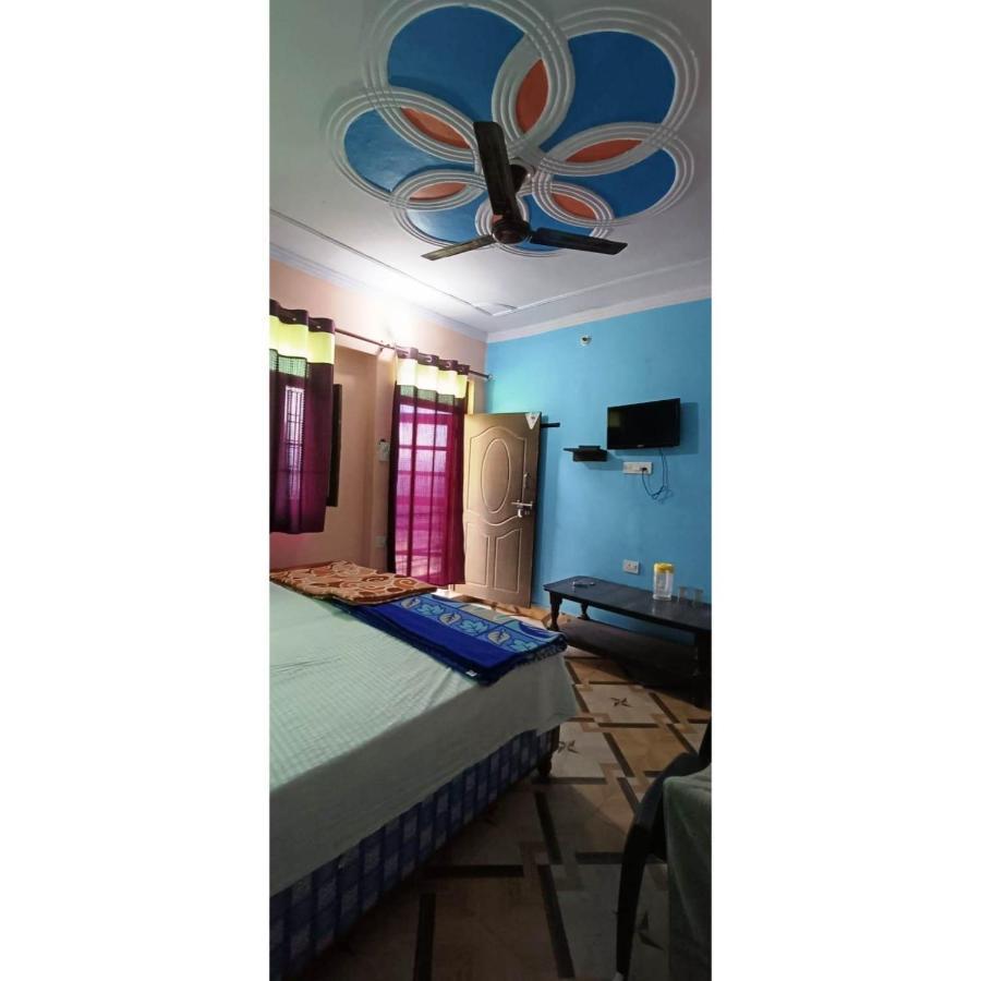 Astha Guest House Gopeshwar Екстериор снимка