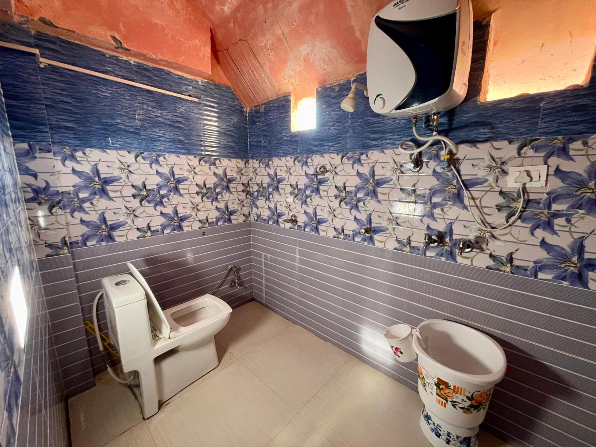 Astha Guest House Gopeshwar Екстериор снимка